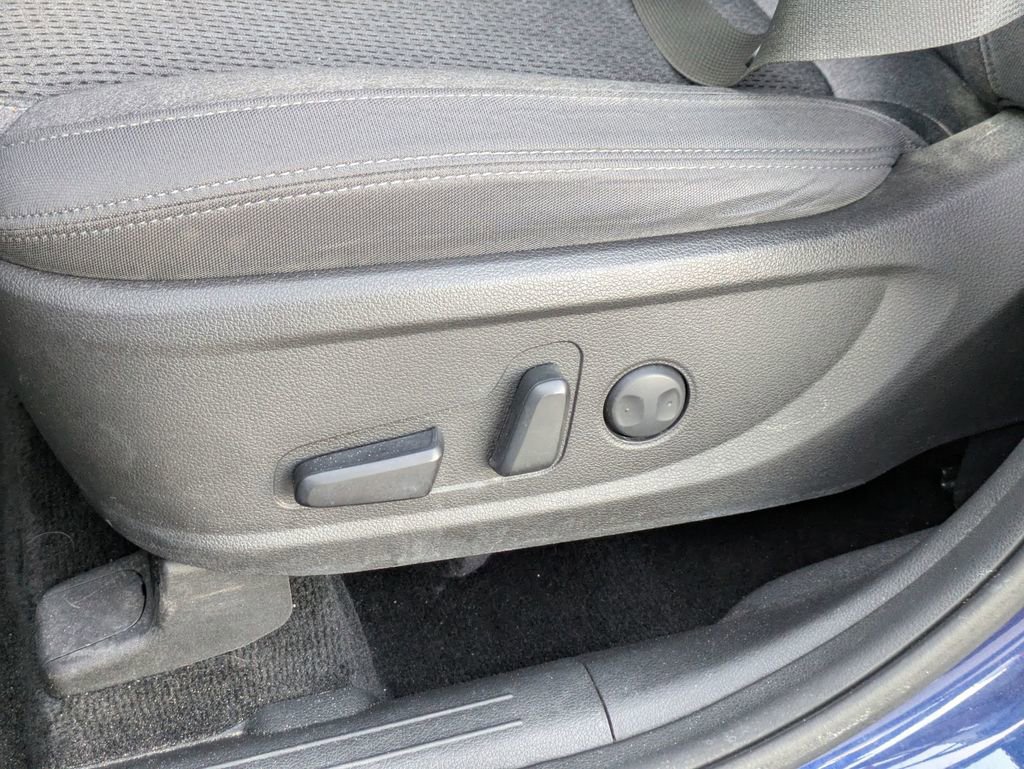 Used 2022 Hyundai Santa Fe XRT image 16