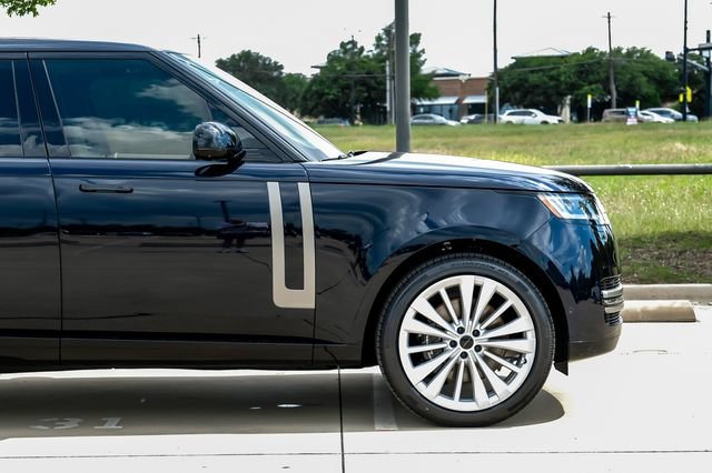 New 2026 Land Rover Range Rover Long Wheelbase Autobiography AWD/4WD image 11