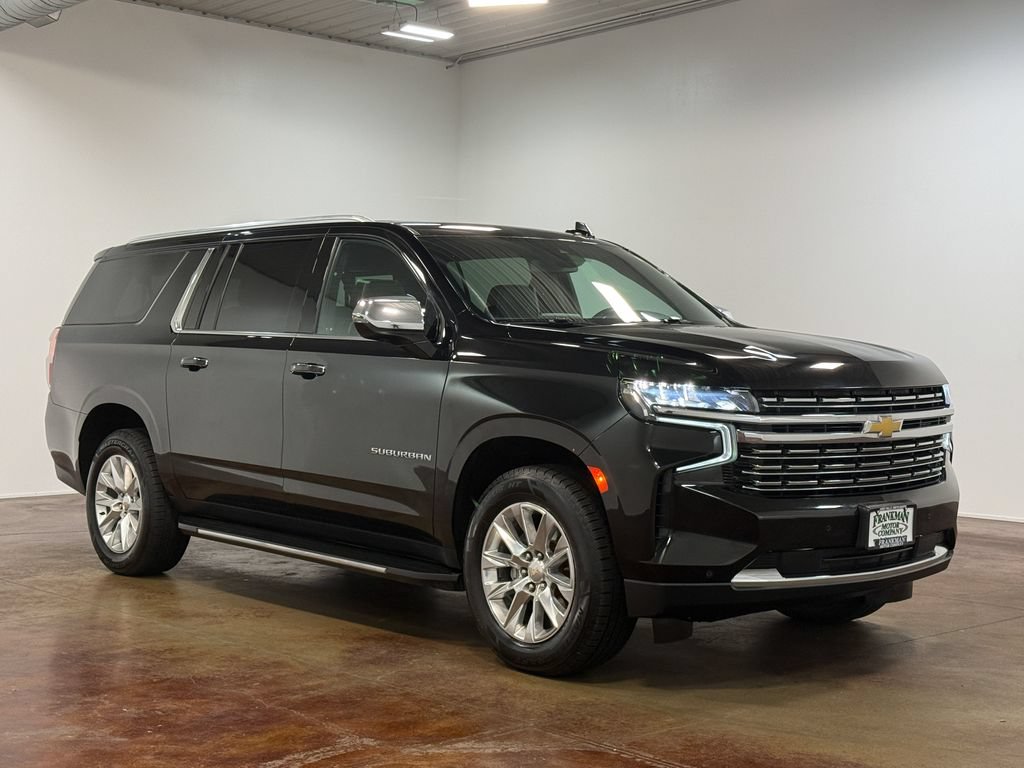 Used 2024 Chevrolet Suburban Premier AWD/4WD image 22