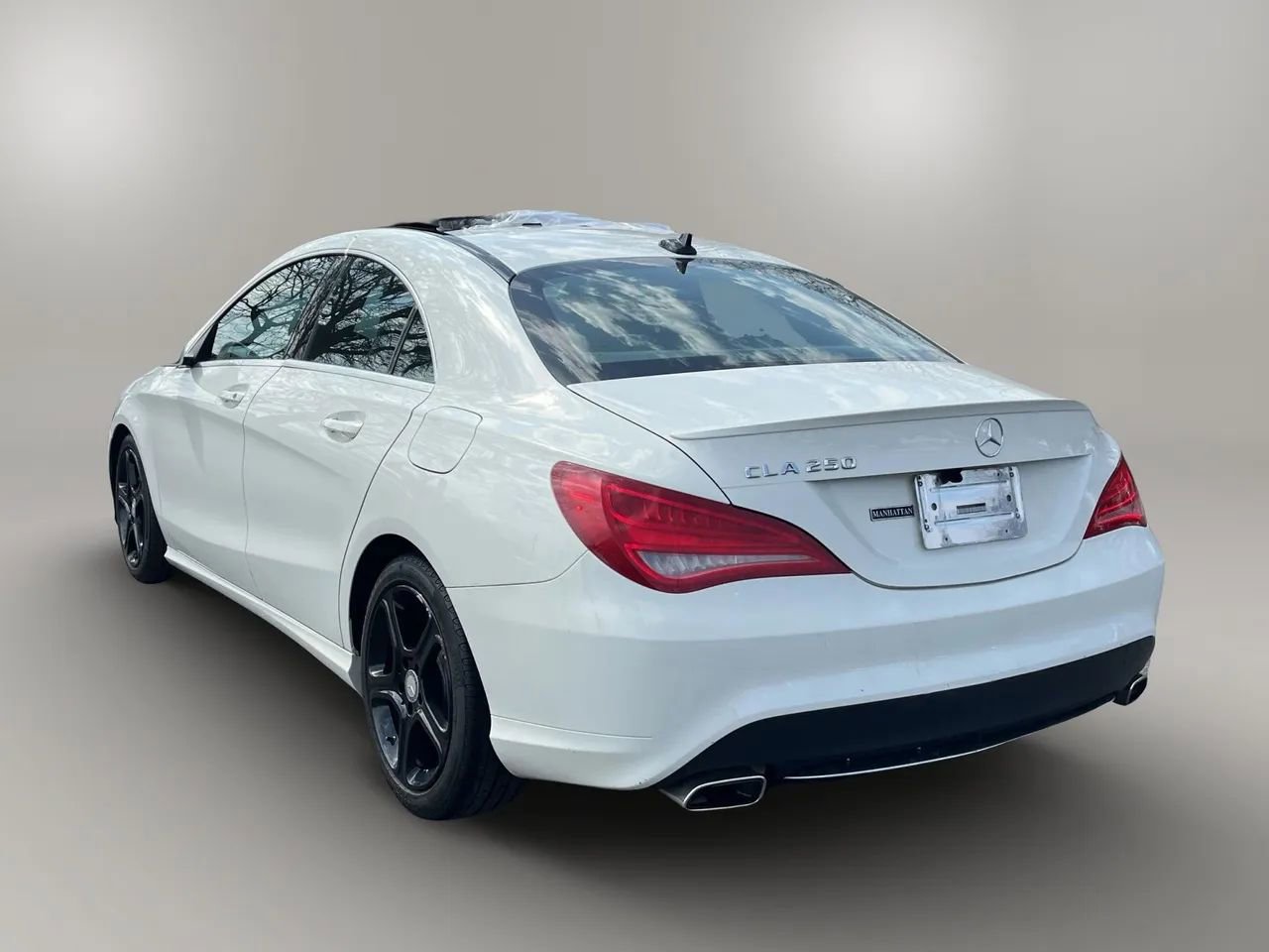 Used 2014 Mercedes-Benz CLA 250 image 8
