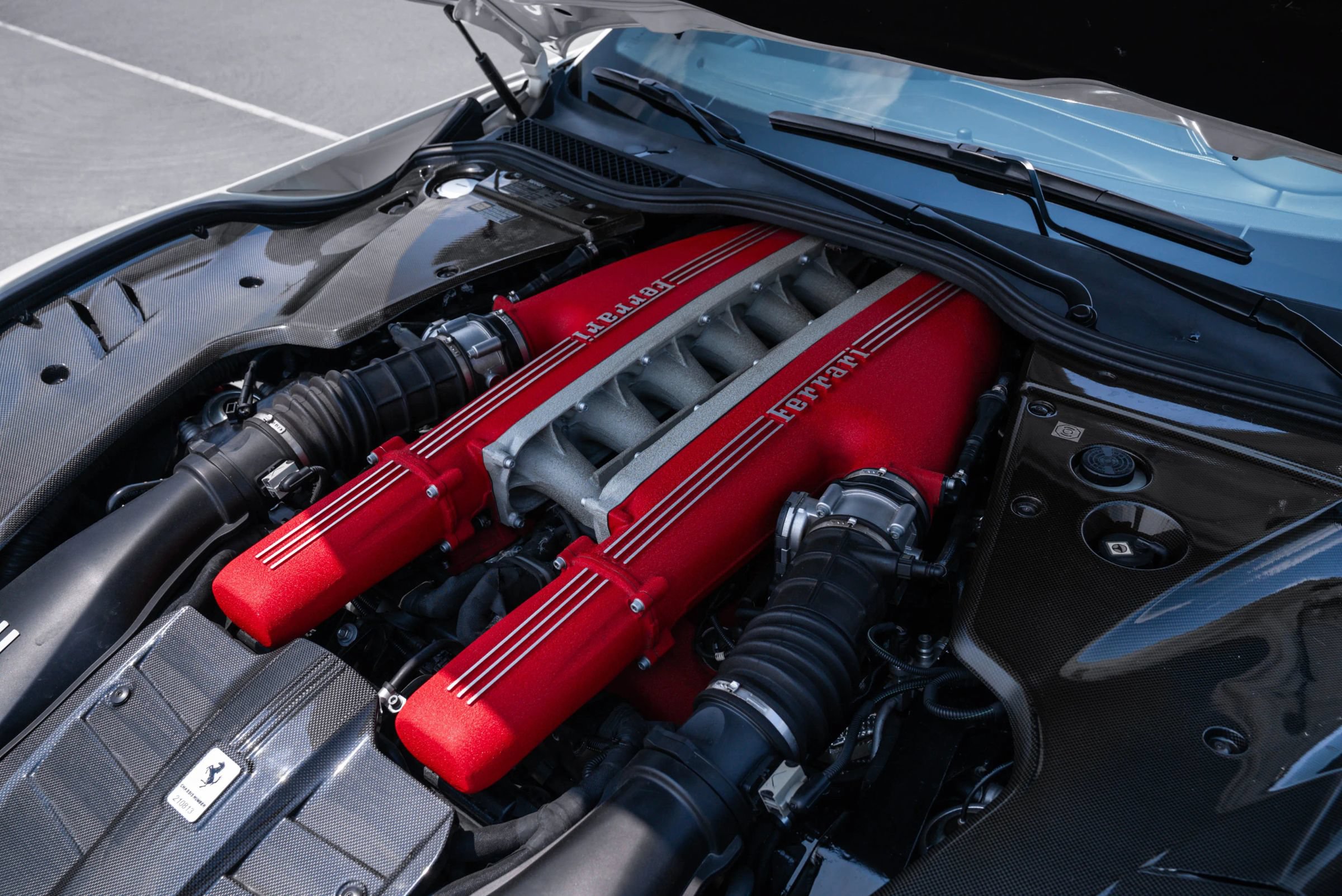 Used 2015 Ferrari F12 Berlinetta RWD image 34