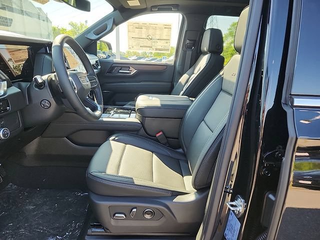 New 2026 GMC Yukon XL Denali w/ Sun & Power Step Package AWD/4WD image 9