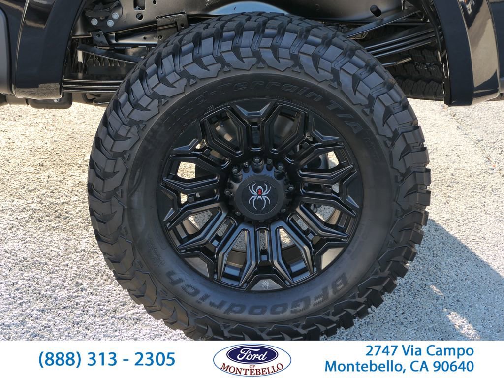 New 2026 Ford F250 Lariat w/ Black Appearance Package image 12