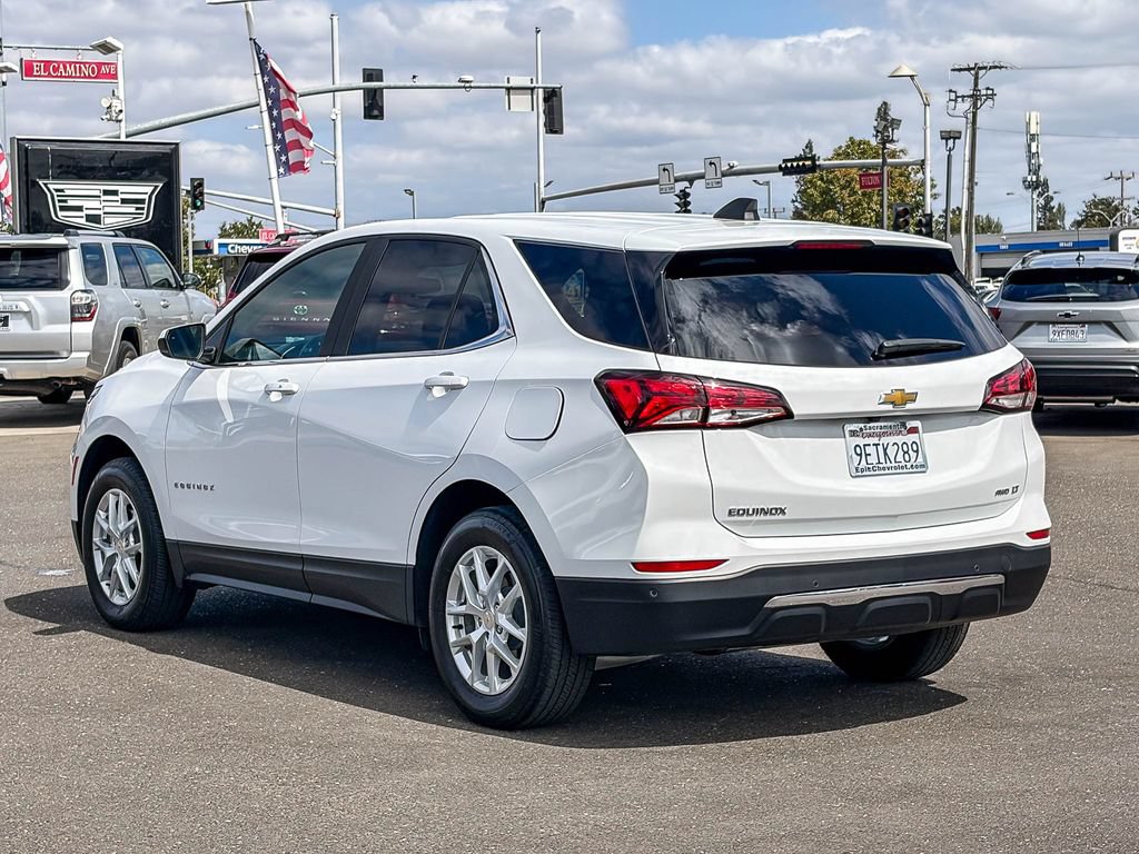 Used 2022 Chevrolet Equinox LT AWD/4WD image 1