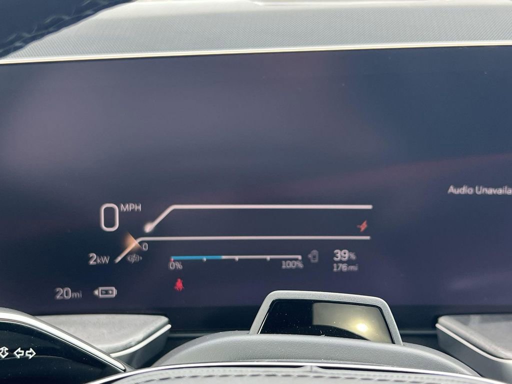 New 2025 Cadillac Escalade IQ Luxury 2 AWD/4WD image 15
