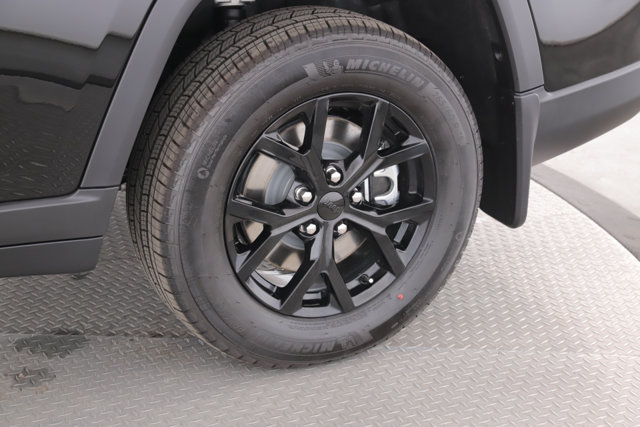Used 2026 Jeep Grand Cherokee L 4WD image 14