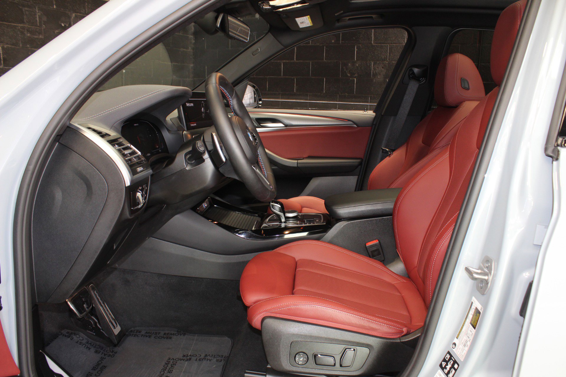 Used 2024 BMW X3 M40i w/ Premium Package image 33