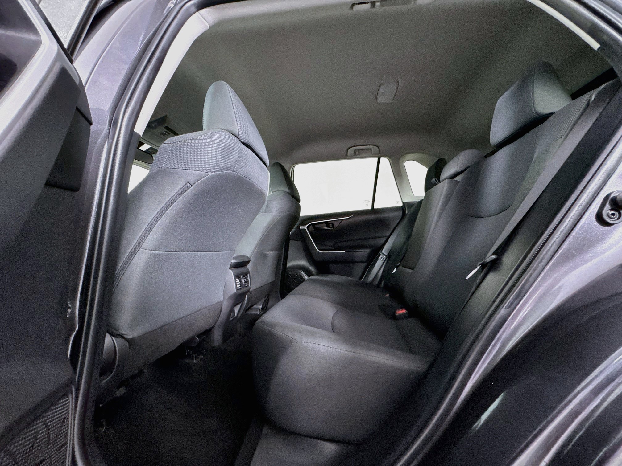 Certified 2024 Toyota RAV4 LE AWD/4WD image 22