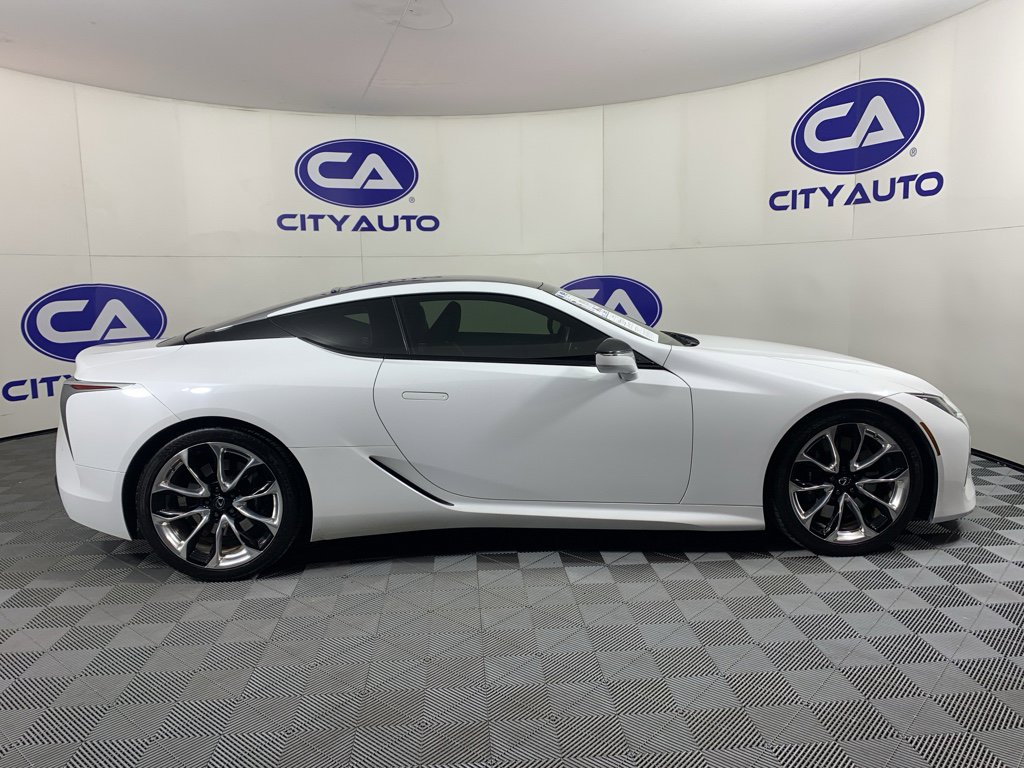 Used 2018 Lexus LC 500 Coupe image 2