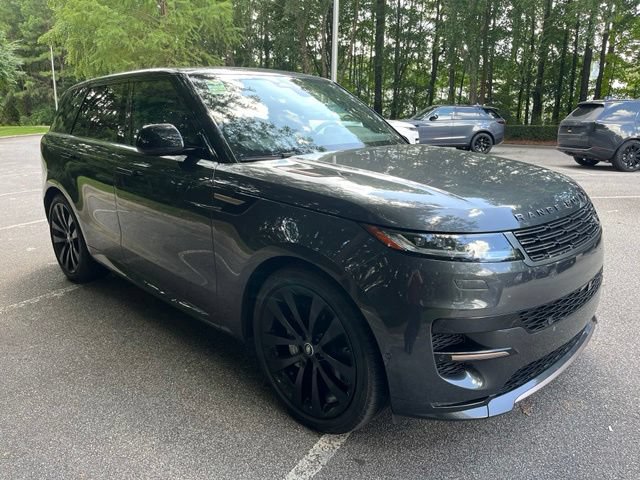 Certified 2025 Land Rover Range Rover Sport Dynamic SE AWD/4WD image 2