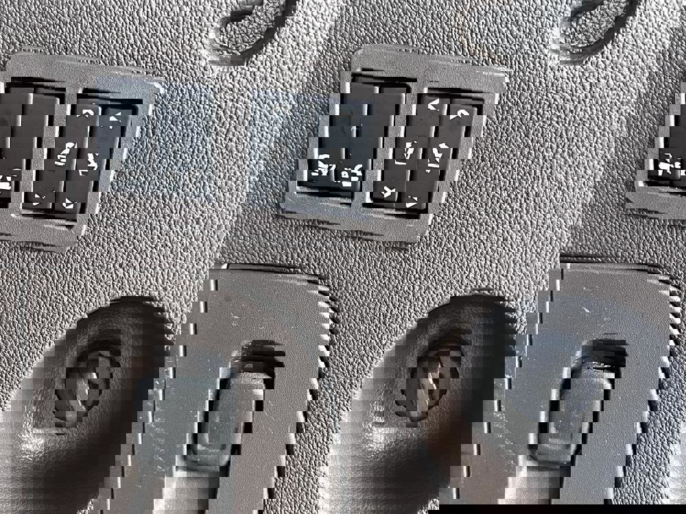 Used 2017 GMC Yukon XL Denali w/ Open Road Package image 40