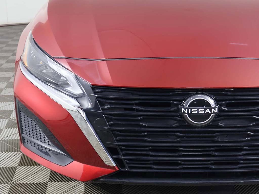 Used 2023 Nissan Altima 2.5 SL image 14