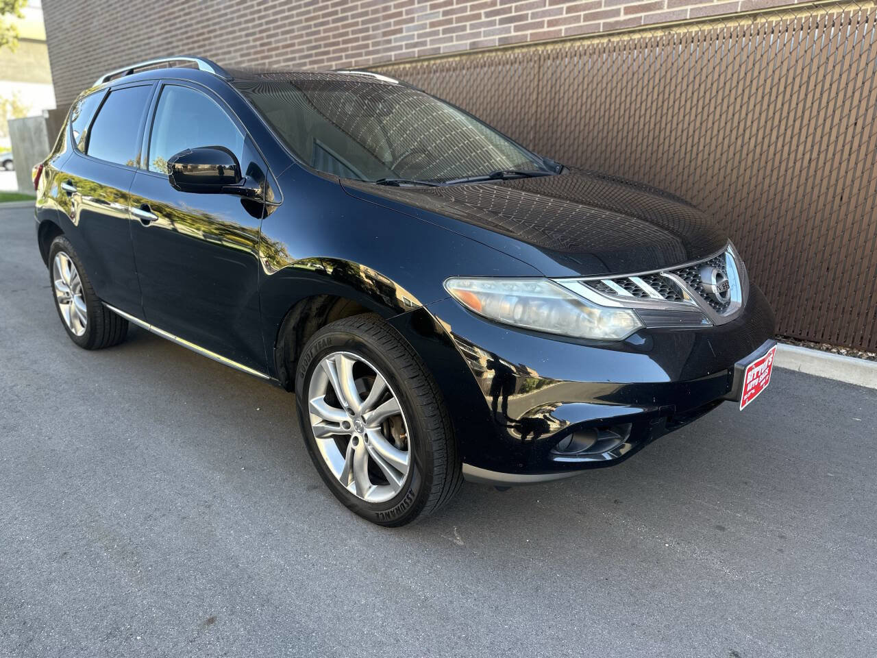 Used 2012 Nissan Murano LE image 2