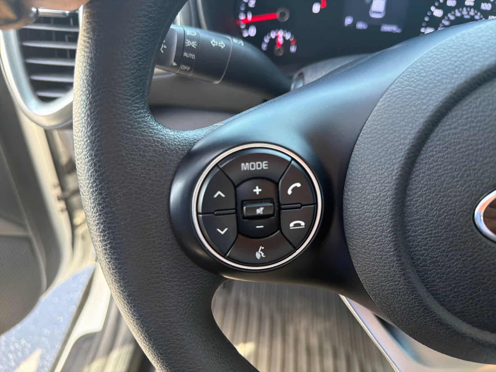 Used 2021 Kia Soul LX FWD image 20