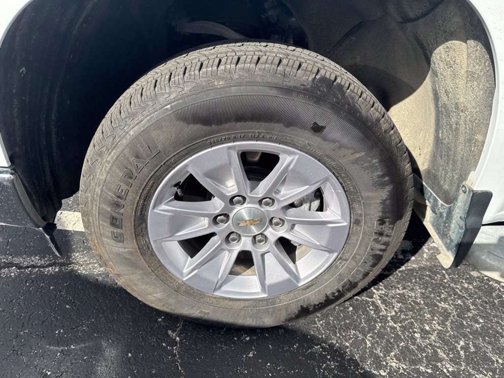 Used 2025 Chevrolet Silverado 1500 W/T RWD image 39