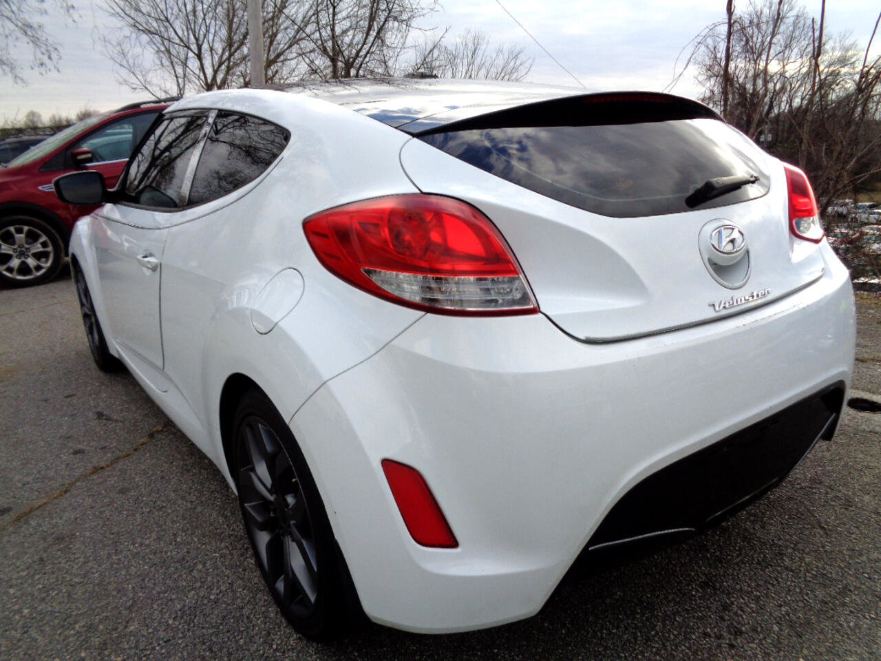 Used 2012 Hyundai Veloster Base w/ Style Pkg image 7