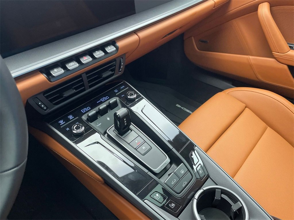 New 2026 Porsche 911 Carrera 4S image 12