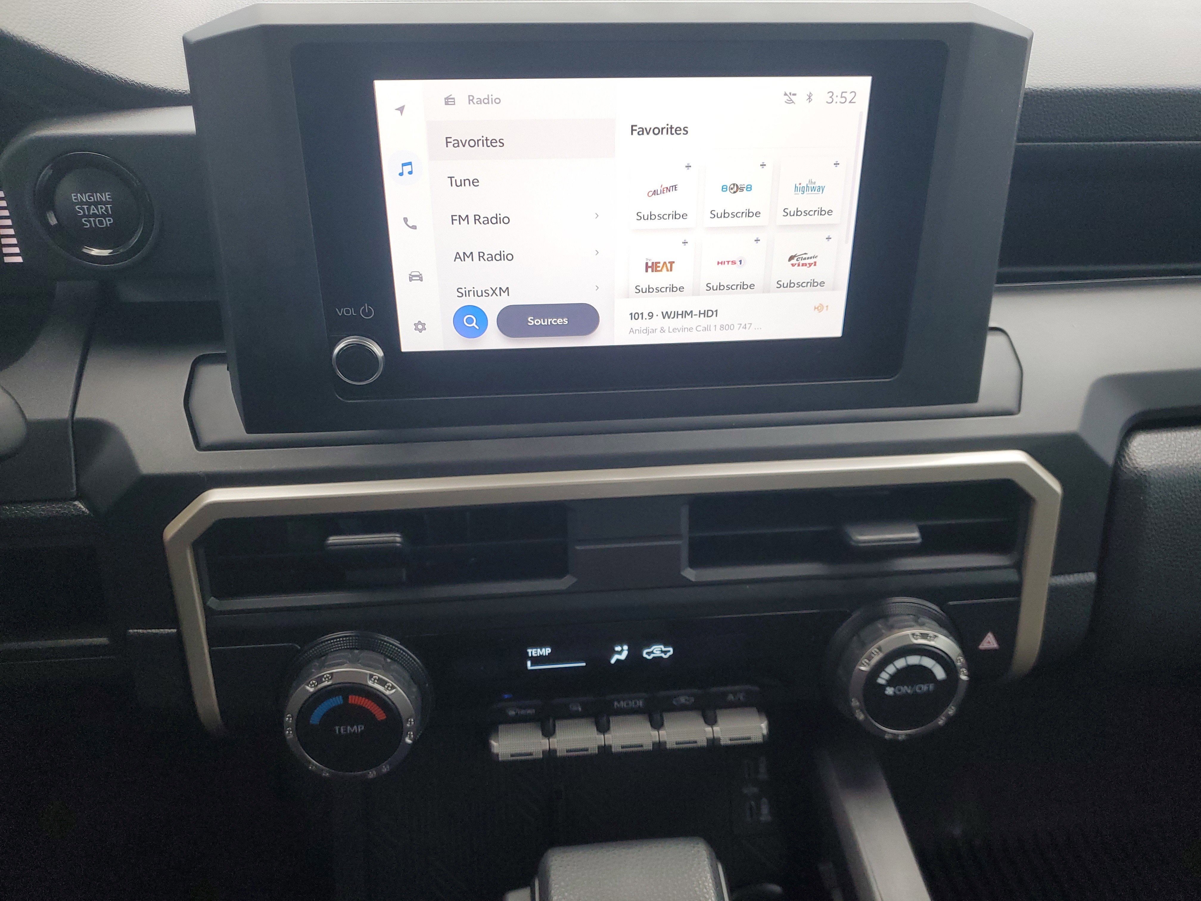 Used 2024 Toyota Tacoma SR image 24