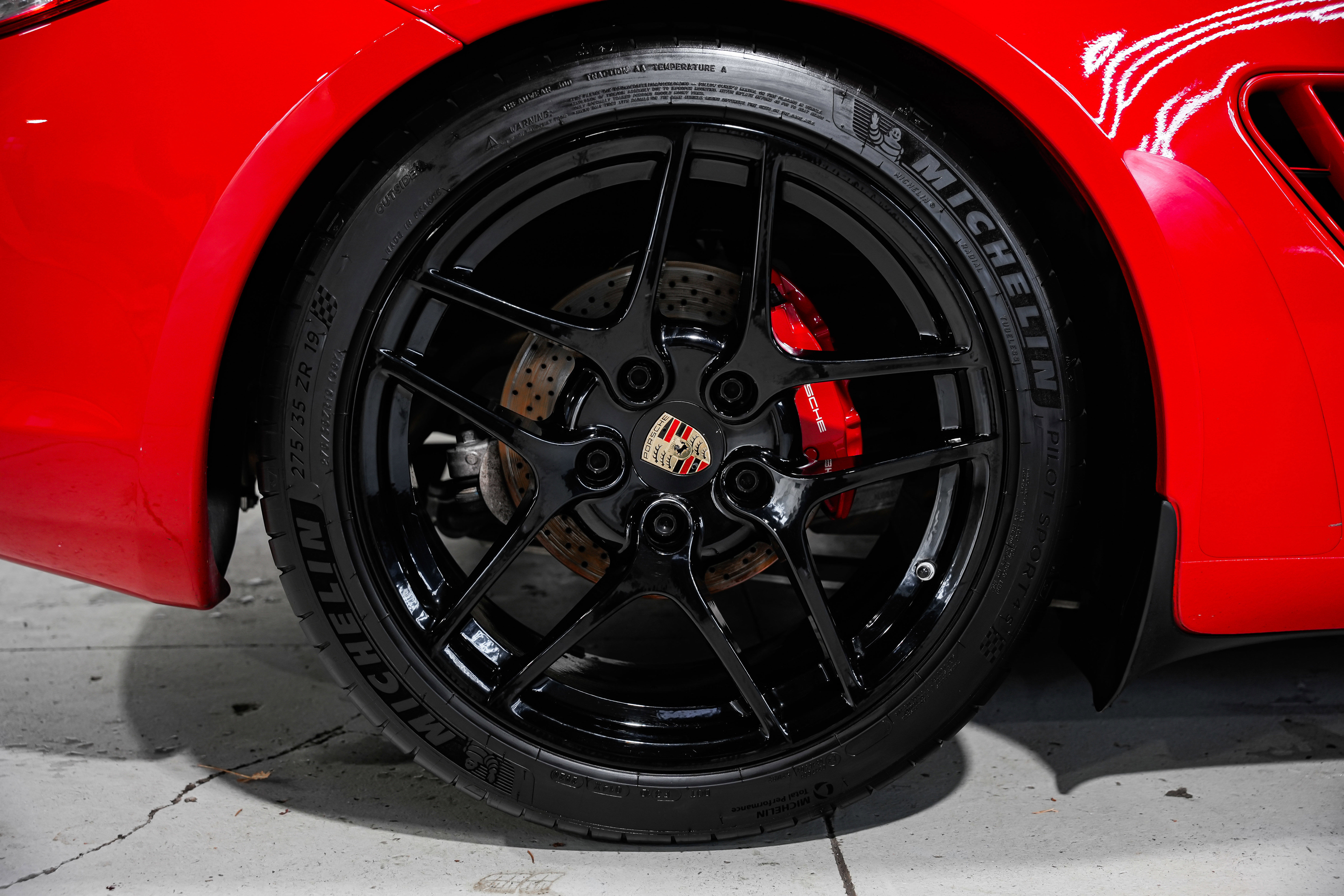 Used 2012 Porsche Cayman S image 40