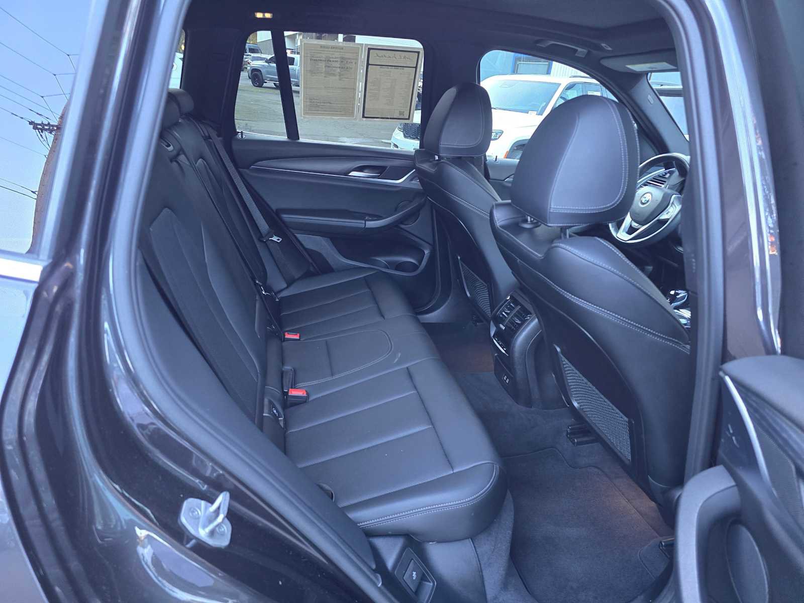 Used 2024 BMW X3 xDrive30i image 12
