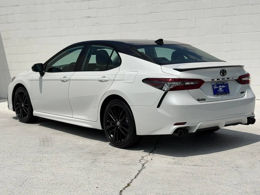 Used 2023 Toyota Camry XSE w/ Navigation Package FWD image 5