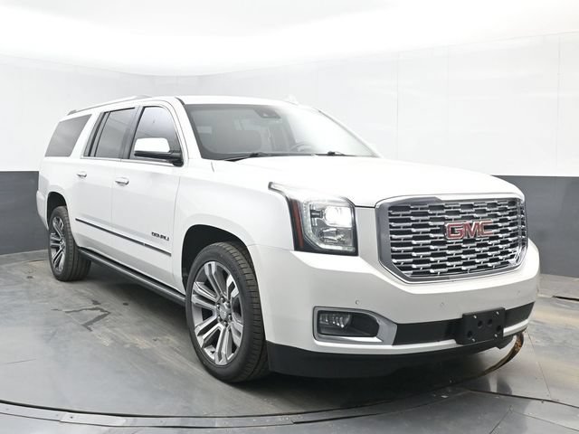 Used 2018 GMC Yukon XL Denali w/ Denali Ultimate Package AWD/4WD image 2