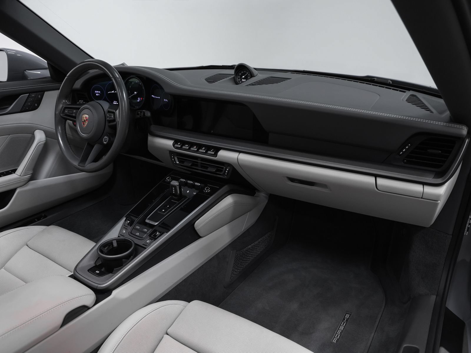 Certified 2024 Porsche 911 Carrera 4S AWD/4WD image 32