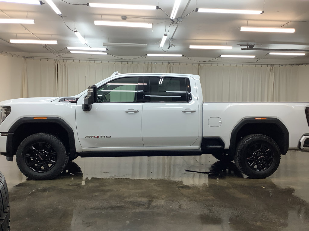 New 2026 GMC Sierra 2500 AT4 w/ AT4 Premium Plus Package image 9