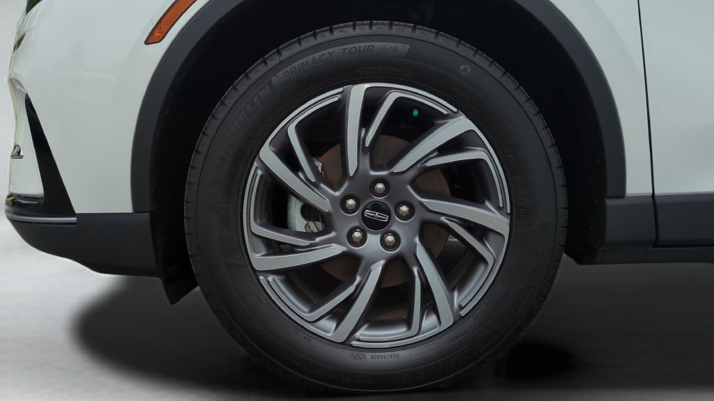 Used 2026 Lincoln Corsair Premiere FWD image 25