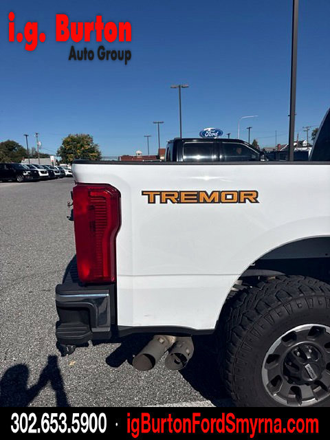 Certified 2023 Ford F350 XLT w/ Tremor Off-Road Package AWD/4WD image 4