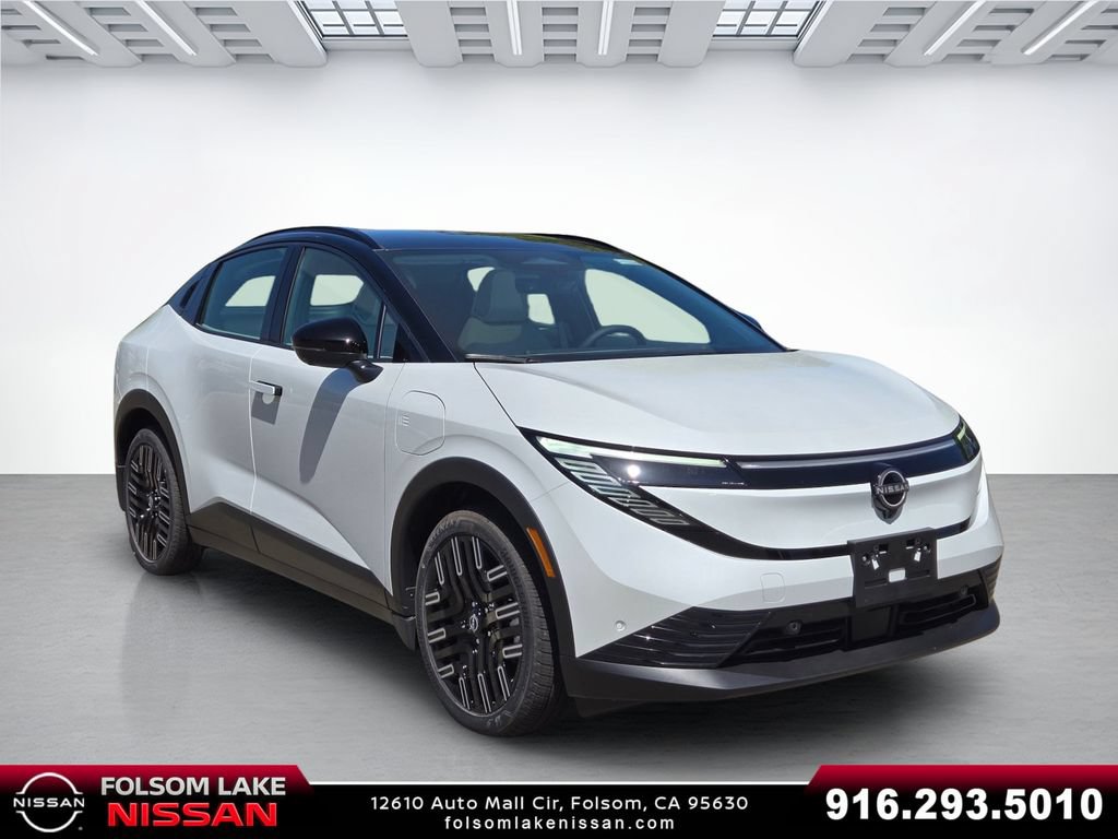 New 2026 Nissan Leaf Platinum+ w/ Illuminated Package FWD image 1