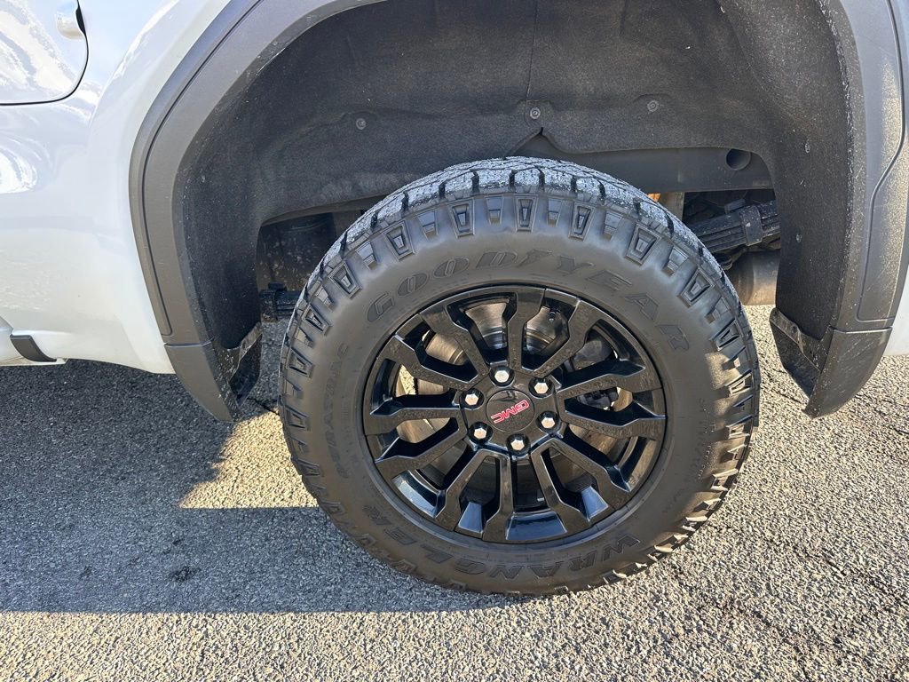 Used 2022 GMC Sierra 1500 AT4X image 47