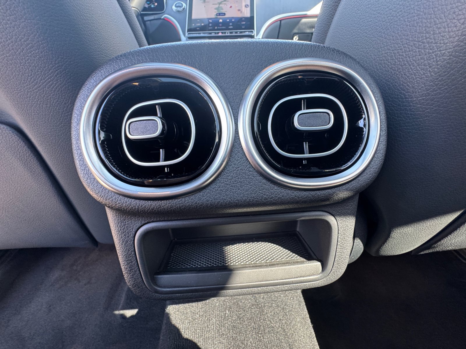 Certified 2026 Mercedes-Benz GLC 300 4MATIC image 32