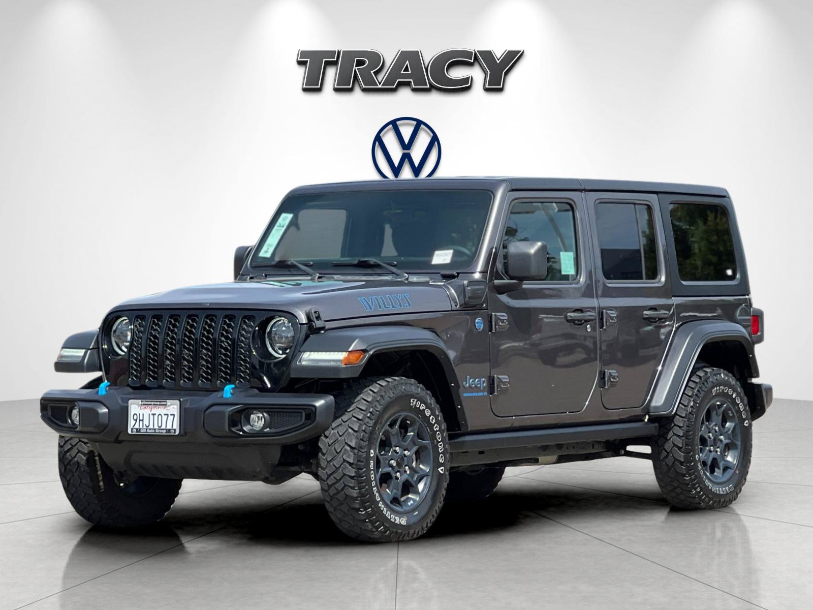Used 2023 Jeep Wrangler Unlimited w/ Cold Weather Group AWD/4WD image 8