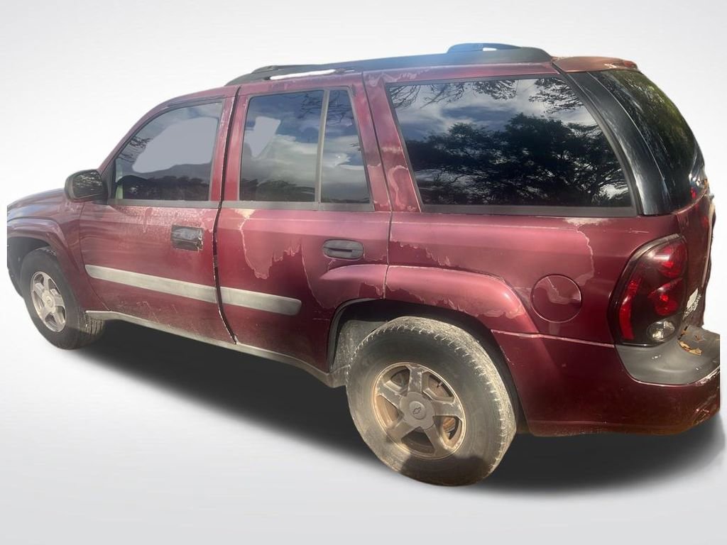 Used 2005 Chevrolet TrailBlazer LS w/ LS Preferred Equipment Group RWD image 8