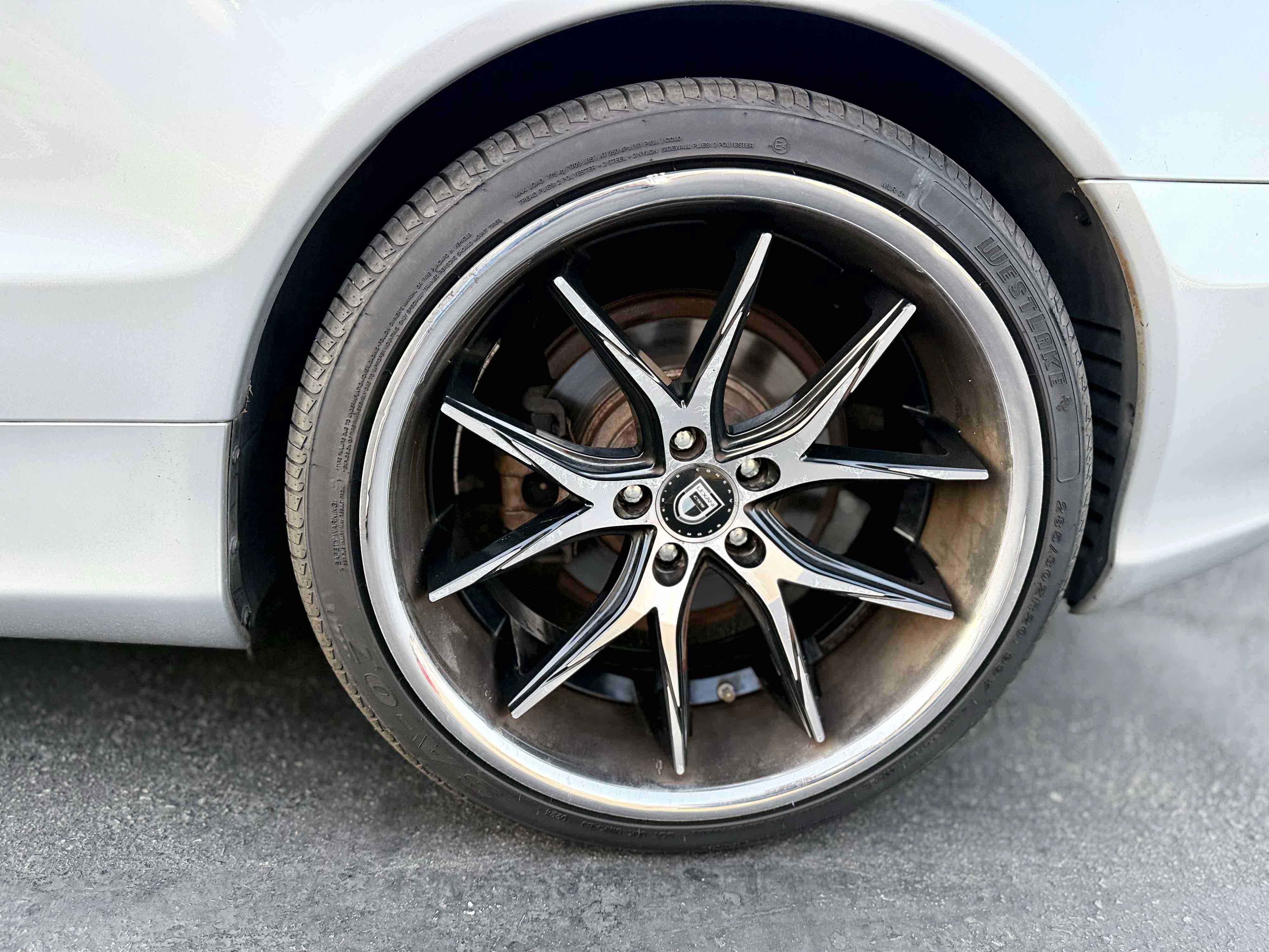 Used 2006 Mercedes-Benz SL 500 image 12
