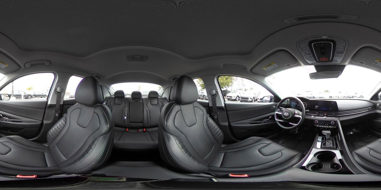 Used 2025 Hyundai Elantra Limited FWD image 43