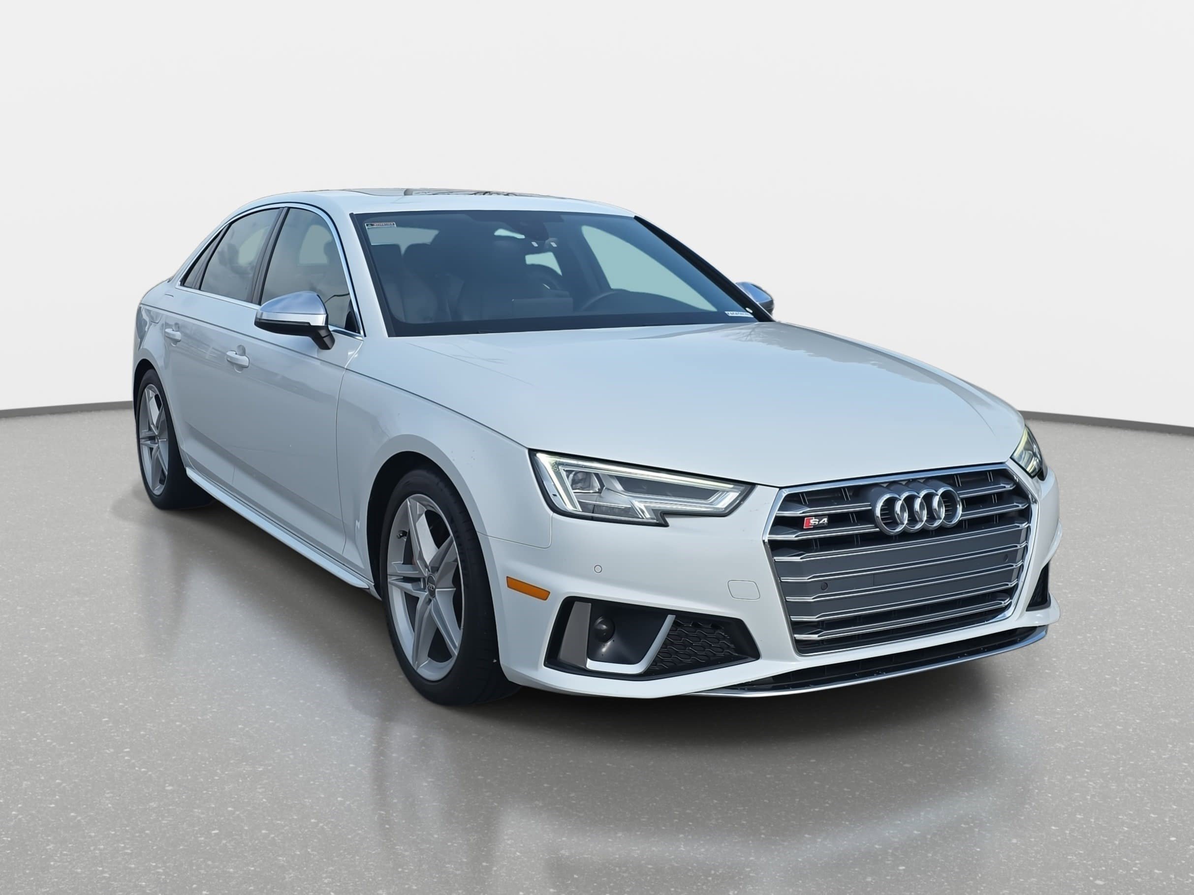 Used 2019 Audi S4 Premium Plus w/ Premium Plus Package image 3