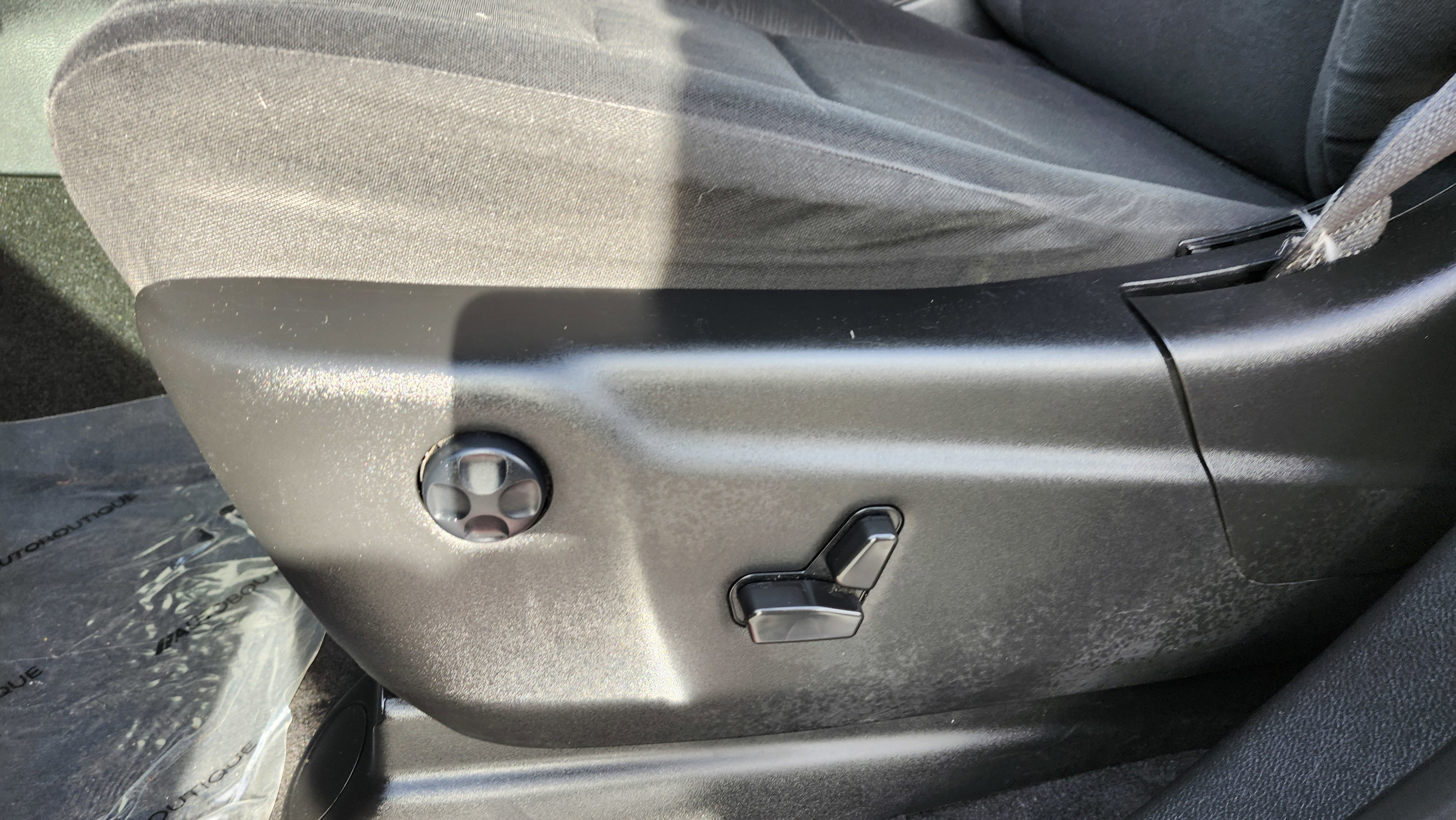 Used 2022 Dodge Durango SXT image 23