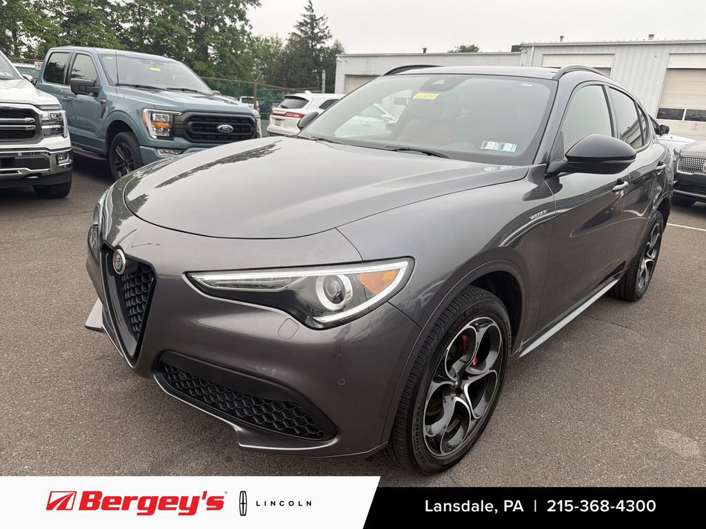 Used 2023 Alfa Romeo Stelvio Veloce