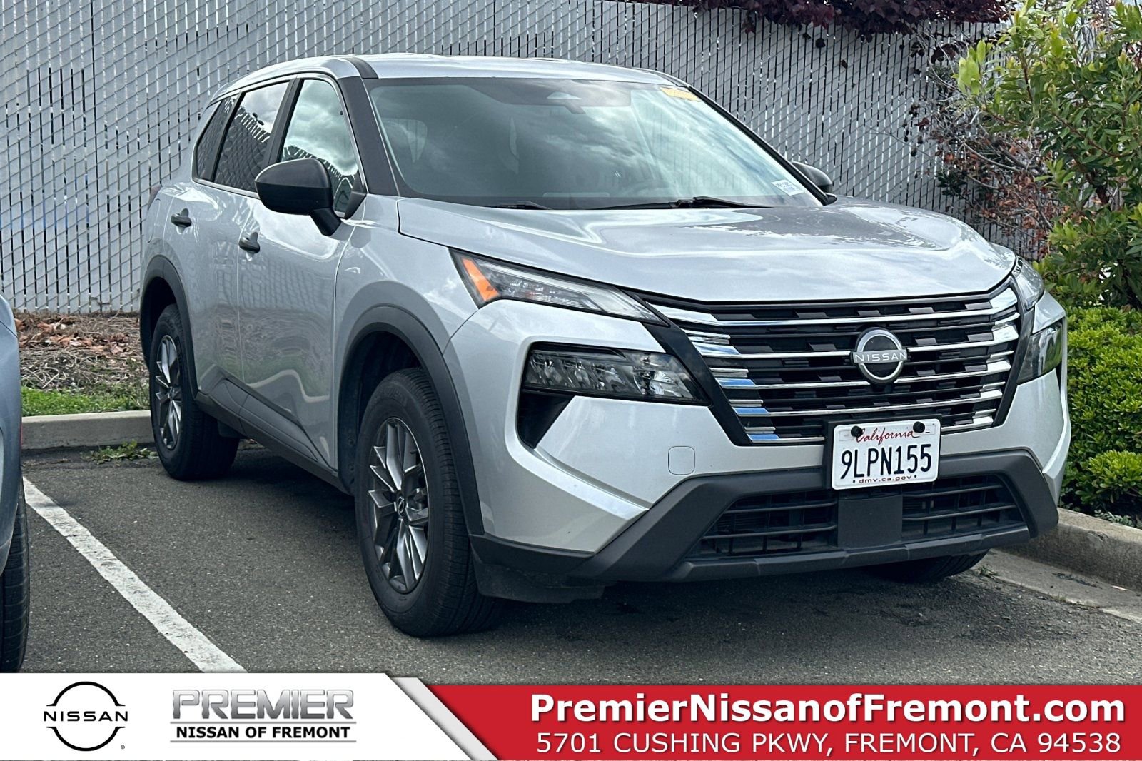 Certified 2024 Nissan Rogue S AWD/4WD image 1
