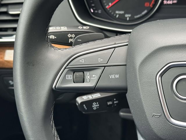 Used 2023 Audi Q5 2.0T Premium w/ Convenience Package image 25