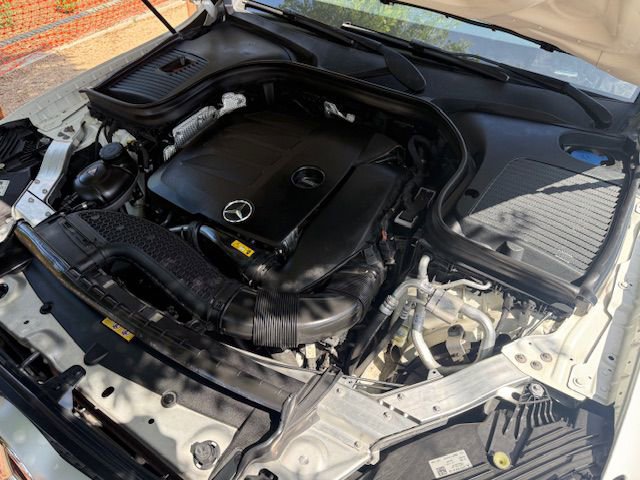 Used 2021 Mercedes-Benz GLC 300 image 25