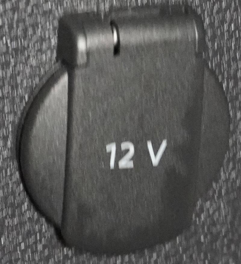 Used 2021 Volkswagen Atlas Cross Sport SEL Premium image 58