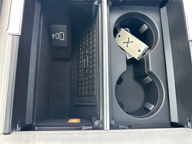 New 2025 Lincoln Navigator Reserve w/ Jet Appearance Package image 38