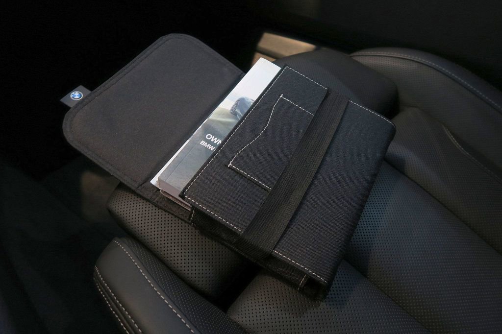 Used 2022 BMW M850i xDrive M850i xDrive Convertible image 40