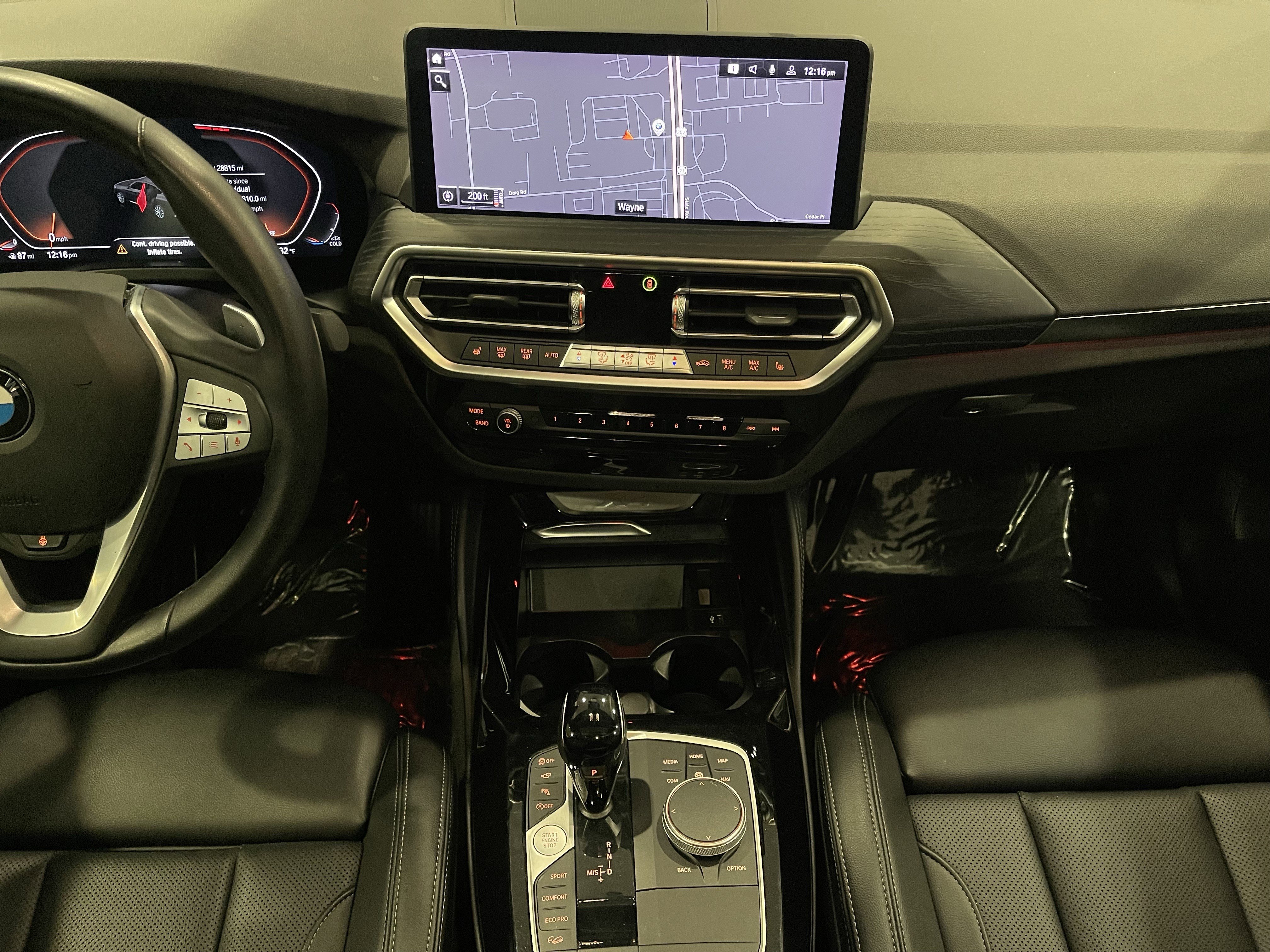 Certified 2023 BMW X4 xDrive30i w/ Premium Package image 17