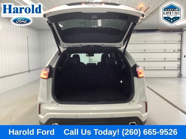 Used 2023 Ford Edge ST AWD/4WD image 6