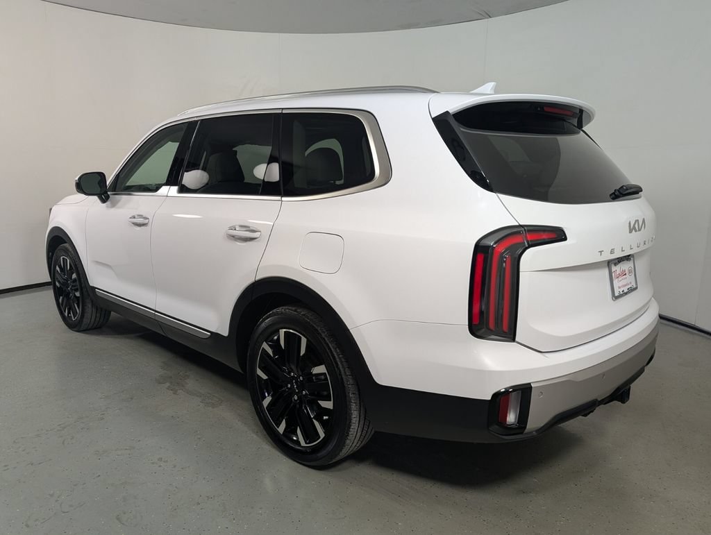 Used 2024 Kia Telluride SX Prestige w/ Towing Package AWD/4WD image 5