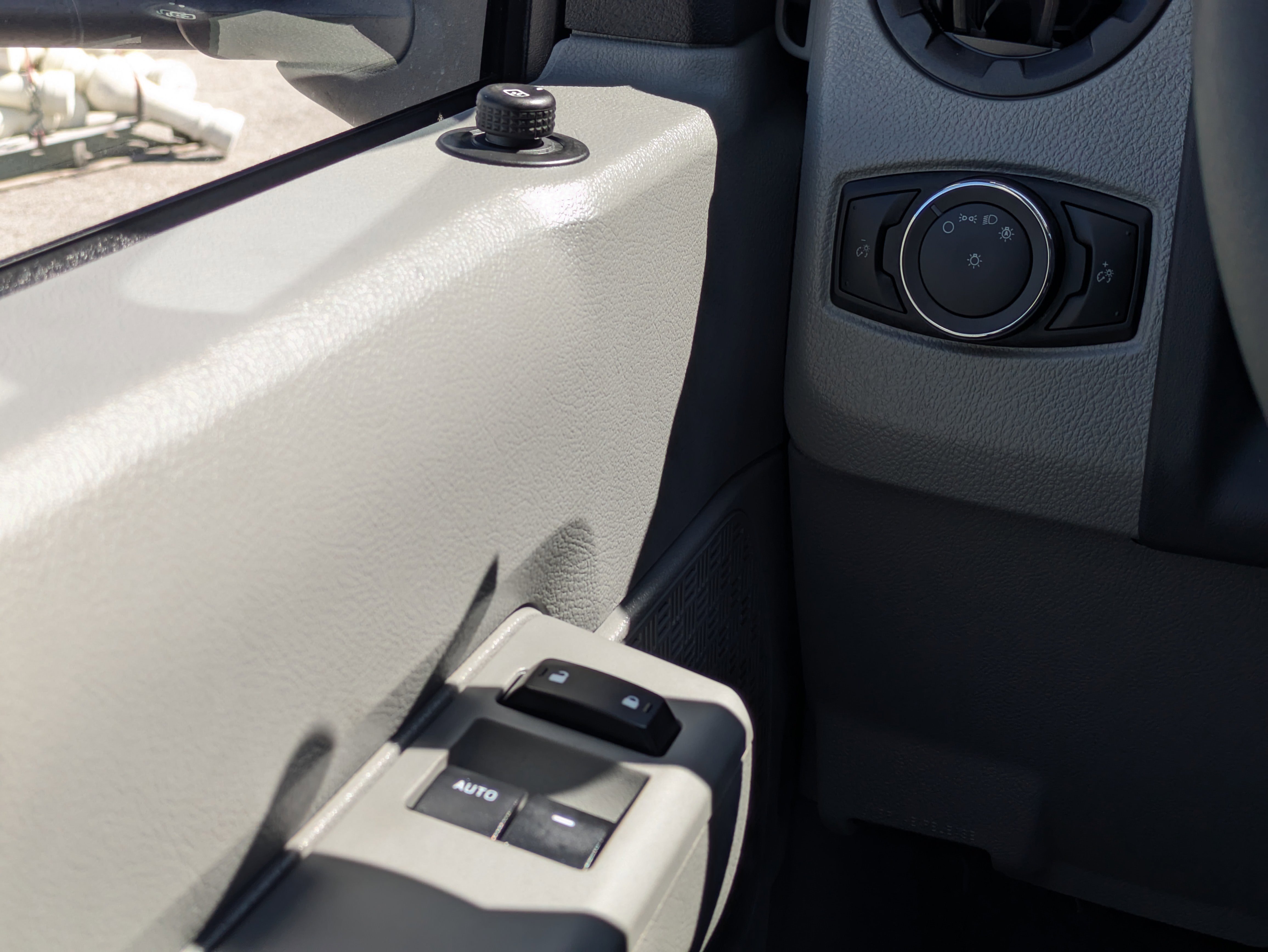 New 2026 Ford E-350 and Econoline 350 Super Duty w/ Power Equipment Group image 20